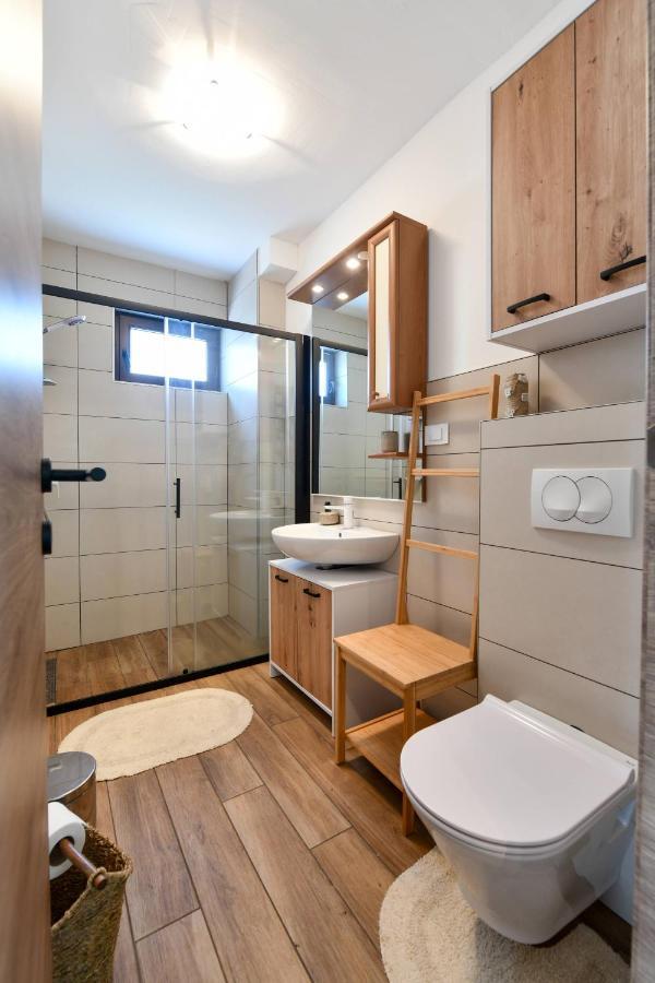 Wildernest Holiday Home Раковица Экстерьер фото
